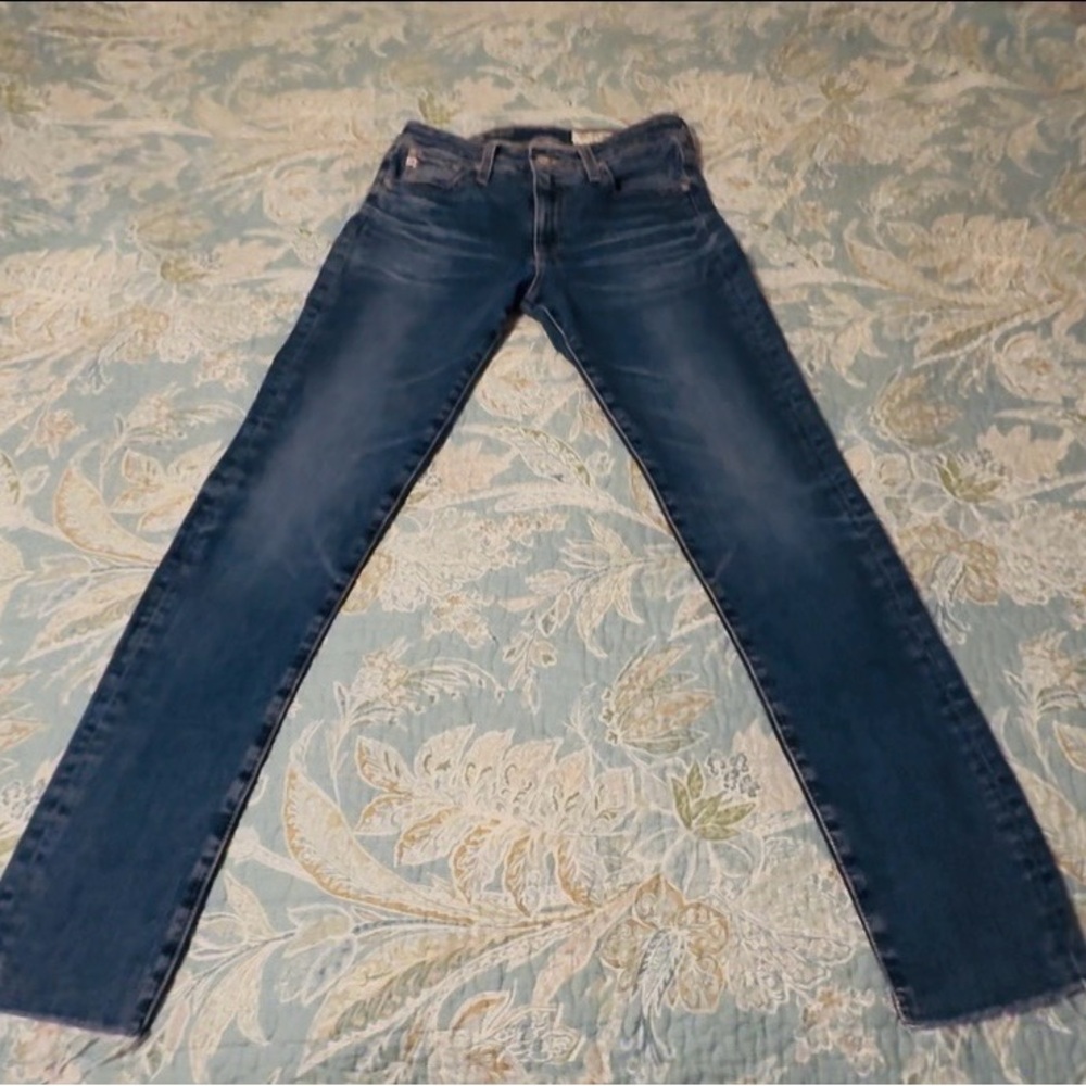 AG Farrah ankle high rise jeans, sz 27.  Zip fly, used but good comfy condition